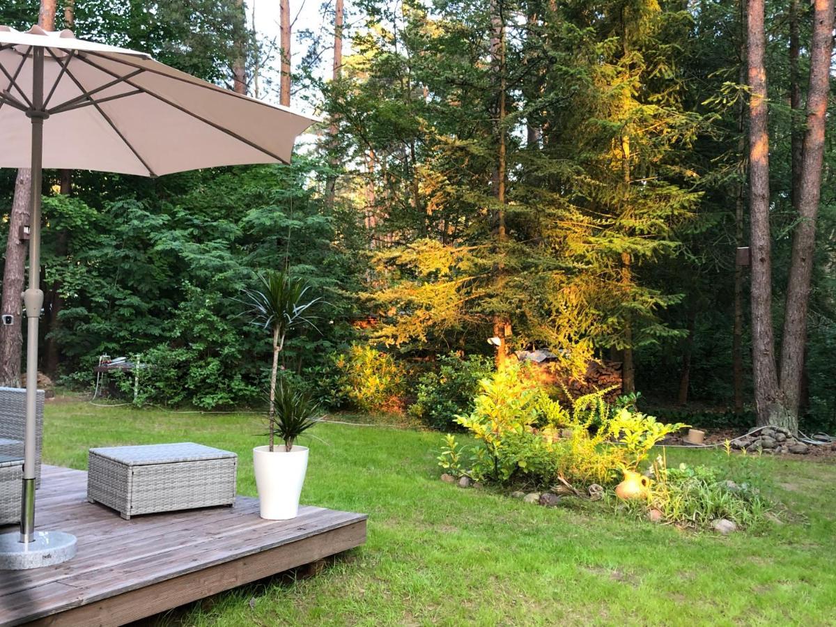 Ferienhaus Reetdach 1300Qm Privatgrundstueck Bootssteg Sauna Templin Luebbesee Uckermark Erholung Pur Seenplatte Petersdorf  ภายนอก รูปภาพ